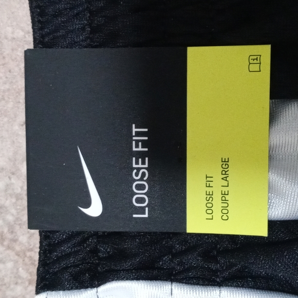 BRAND NEW NIKE MENS BASEBALL SHORT - Picture 8 of 16